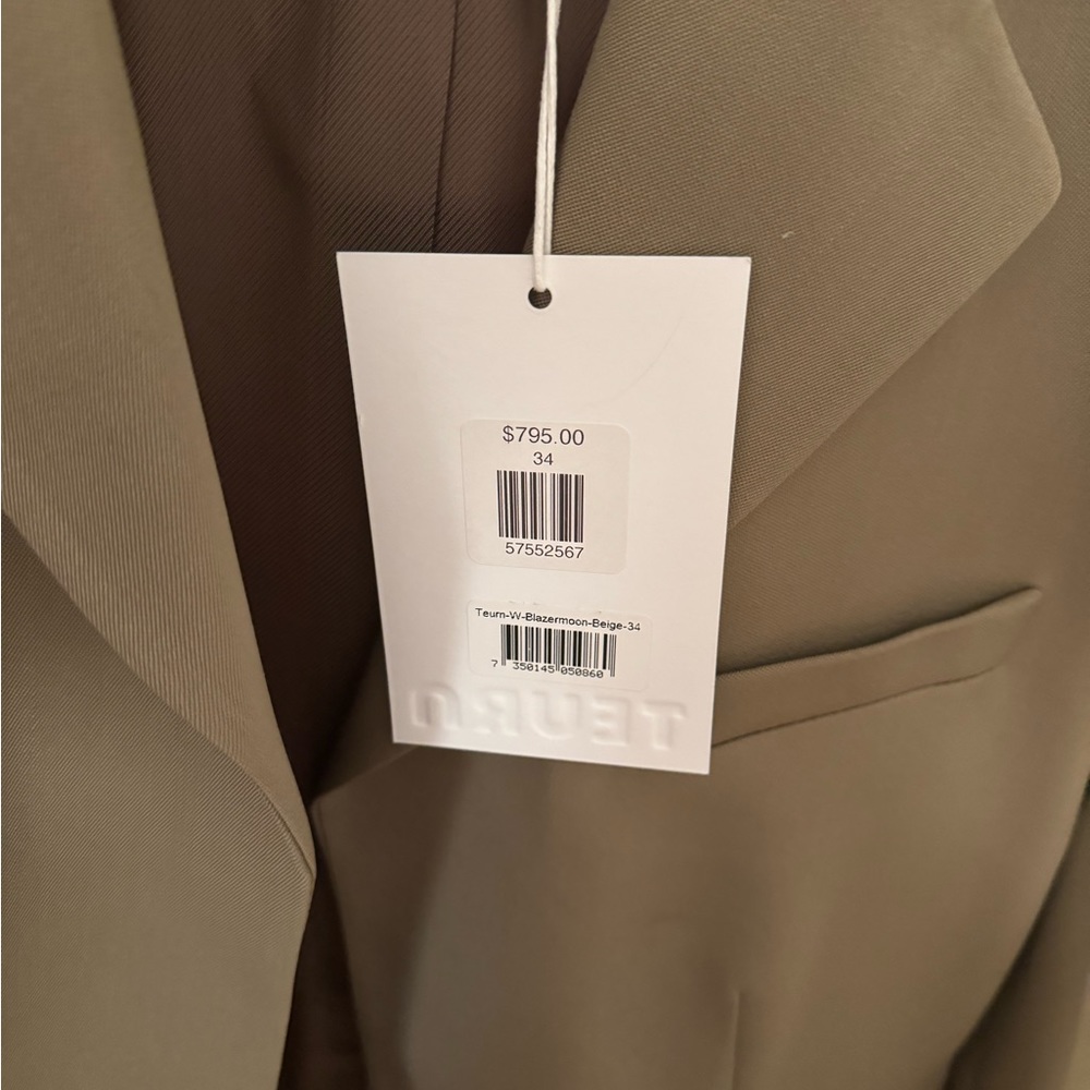 Teurn Studios Relaxed Fit Blazer